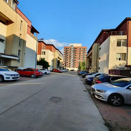 Modern Residential * ブカレスト