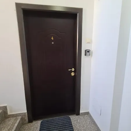 Modern Residential Apartament *